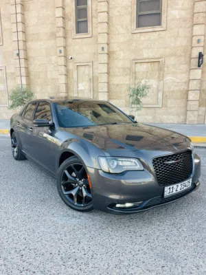 Used Chrysler 300 in Basra