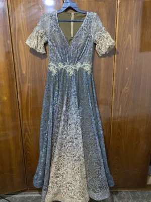 فستان سهرة لخطوبة أو حفل زفاف رائع