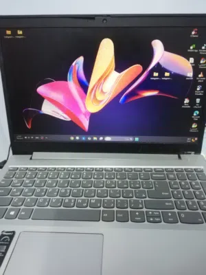 Windows Lenovo for sale  in Al Batinah