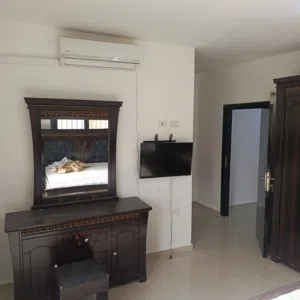 150 m2 3 Bedrooms Apartments for Rent in Ramallah and Al-Bireh Ein Musbah
