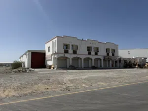 Warehouse and shops for rent