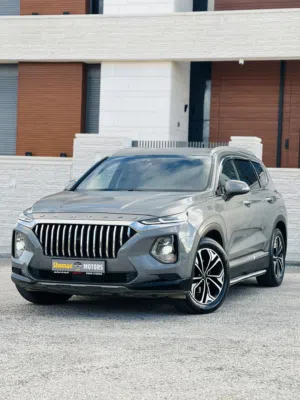 Used Hyundai Santa Fe in Ramallah and Al-Bireh