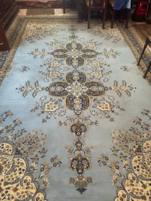 سجاده وارد السعوديه مقاس 3×5 مستعمله بحاله جيده