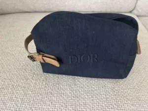 شنطة Dior رجاليه