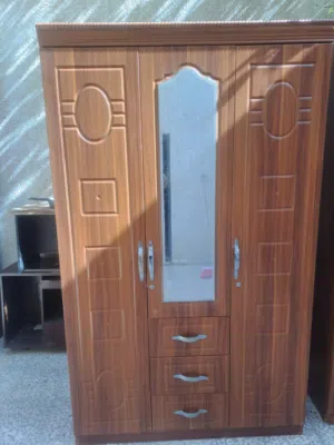 دولاب ملابس