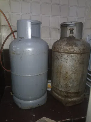 gas cylinder