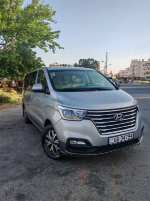 باص هونداي H1 بنزين 2019