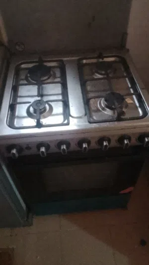فرن بحاله ممتازه