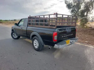 نيسان فورنتيرا قابينه وربع محرك 24 جيشكن نفس الدار