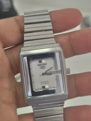 ساعات سيكو وستزين و ويست اند بأسعار طيبه وعدد متوفر