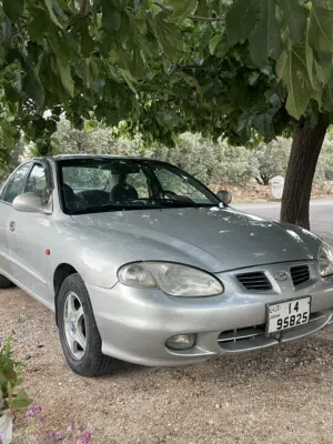 هونداي افانتي 1998