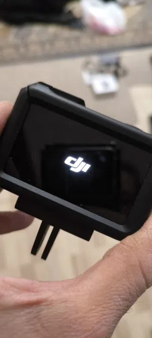 للبيع مستلزمات  دراجه ناريه  مستعمل قليل  اصلي DJI