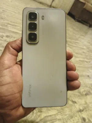 Infinix Hot S3 256 GB in Basra