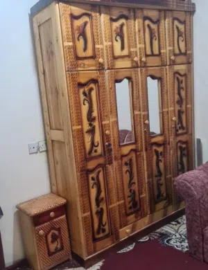 غرفه نوم سويدي اربع فتحات مستخدم نظيف للبيـــــــــع مستعجل السعر 155الف بس صنعاء شارع بيحان