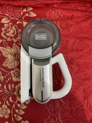 BLACK+DECKER Dustbuster Pivot 14.4V Cordless Vacuum – Excellent Condition