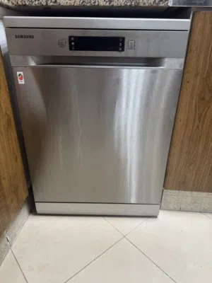 Samsung dishwasher only 4 months use (selling due to space and moving out)
