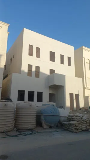 المطلاع n9 ثلاث أدوار وسرداب