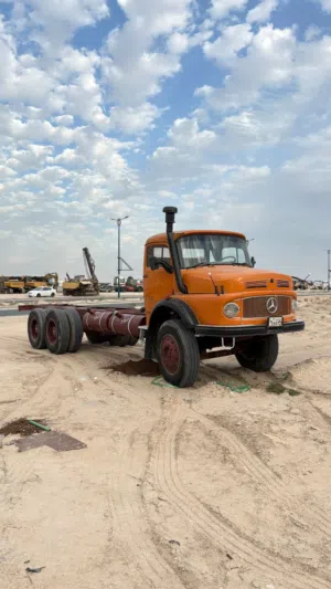 تنكر افطس موديل 1982