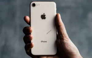 للبيع ايفون 8