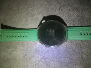 ساعه مستعمله السعر 17ريال