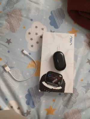 ساعة ذكية بلوتوث مع سماعها