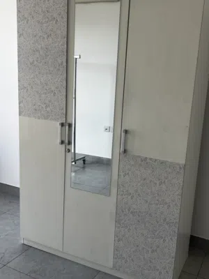 دولاب استخدام بسيط