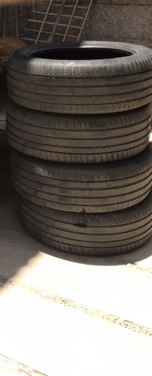 TIRECO Perfect Sold Re-Useable Tires