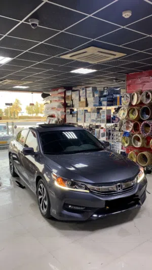 Used Honda Accord in Buraimi