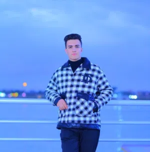 مصطفى 