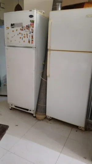 ثلاجتين للبيع السريع وحده ناشول