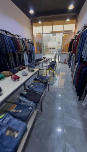 محل تجاري للايجار مميز جدا في منطقة الجنينة