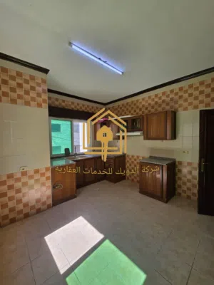 شقة * مميزة * 3نوم * 150م * موقع مميز * ضاحية الرشيد