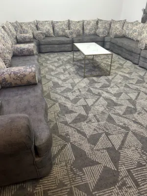 كنب مستعمل بس نظيف مره9في 4ونص