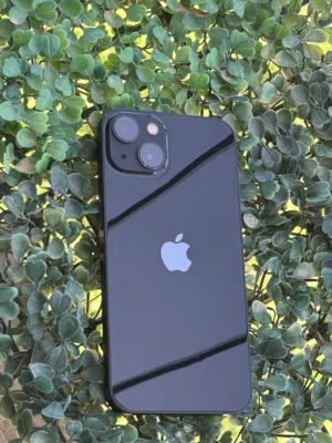 Apple iPhone 13 128 GB in Amman