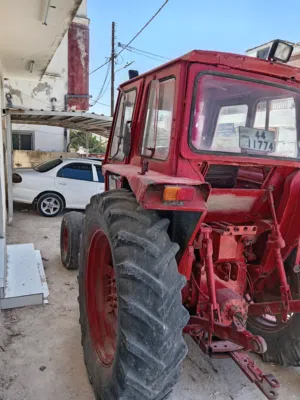 تركتر فولفو