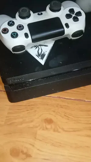 playstation 4 in good condition