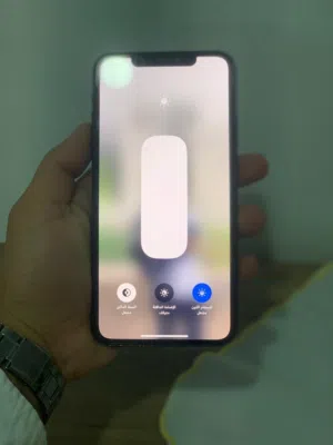 Apple iPhone 11 Pro Max 64 GB in Benghazi