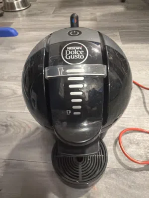 Nescafé dolce gusto coffee machine (new not used)