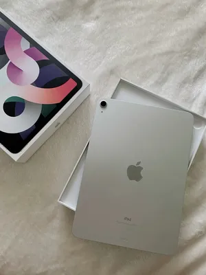 Apple . iPad Air 5 . 128 GB4