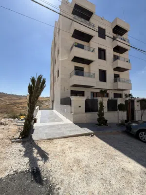 140 m2 4 Bedrooms Apartments for Sale in Amman Sports City