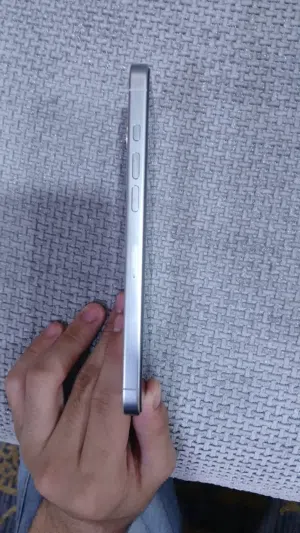 Apple iPhone 16 Pro Max 256 GB in Basra