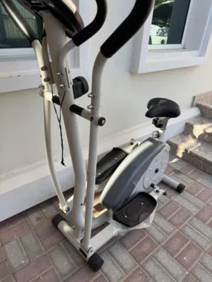 الجهاز الأوربتراك (Orbitrek)  Elliptical