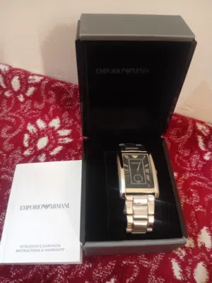 ساعة يد رجالية أصلية ماركة emporio armani للمصمم جورجيو ارماني
