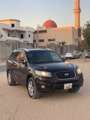 New Hyundai Santa Fe in Tripoli
