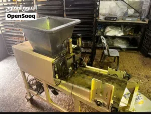 ماكينة تقطيع عجين وبصراوي