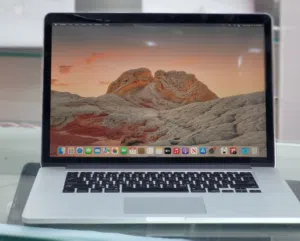 APPLE MACBOOK PRO 2015 A1398 CORE I7 PROCESSOR 16GB RAM 1TB SSD RETINA DISPLAY ORIGNAL CHARGER BAG