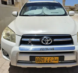 Used Toyota RAV 4 in Dhofar