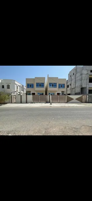 300 m2 4 Bedrooms Villa for Sale in Muscat Al Mawaleh