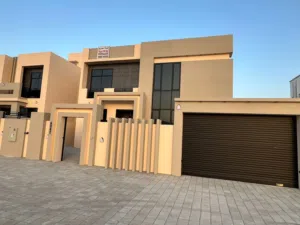 للبيع توين فيلا حديثة وبتصميم عصري في العامرات مدينة النهضة مربع 18