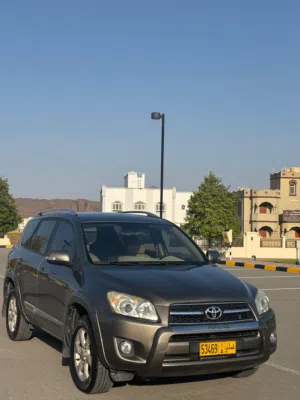 تيوتا رافور 2012